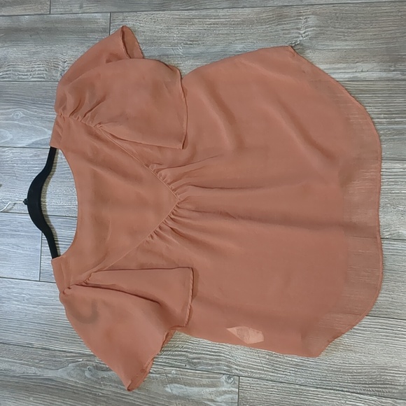 BOGO!! H&M Rust Flowy Blouse Size 2 - Picture 3 of 3